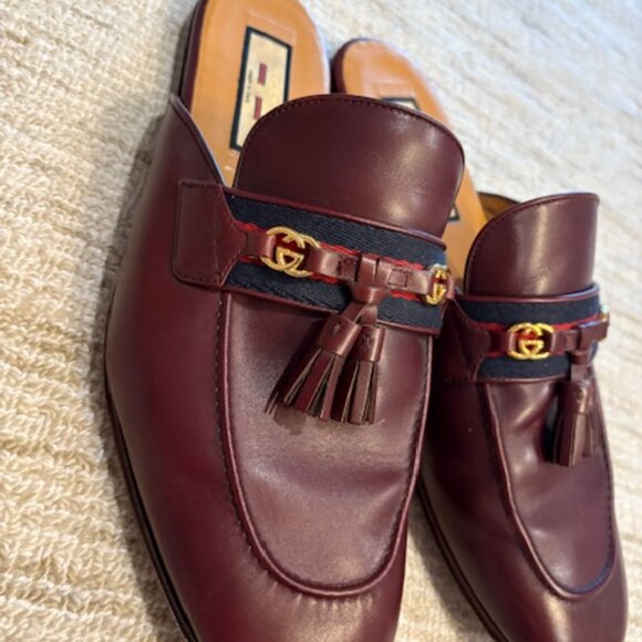 Gucci Slides - Picture 4 of 9